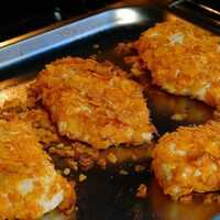 Serveersuggestie Crunchy kipfilet met paprikachips