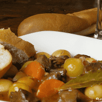 Serveersuggestie Boeuf Bourguignon - Lovemyfood.nl